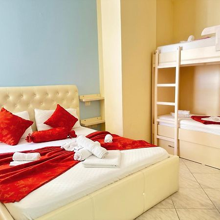 Hotel Garden Radhimë Екстериор снимка