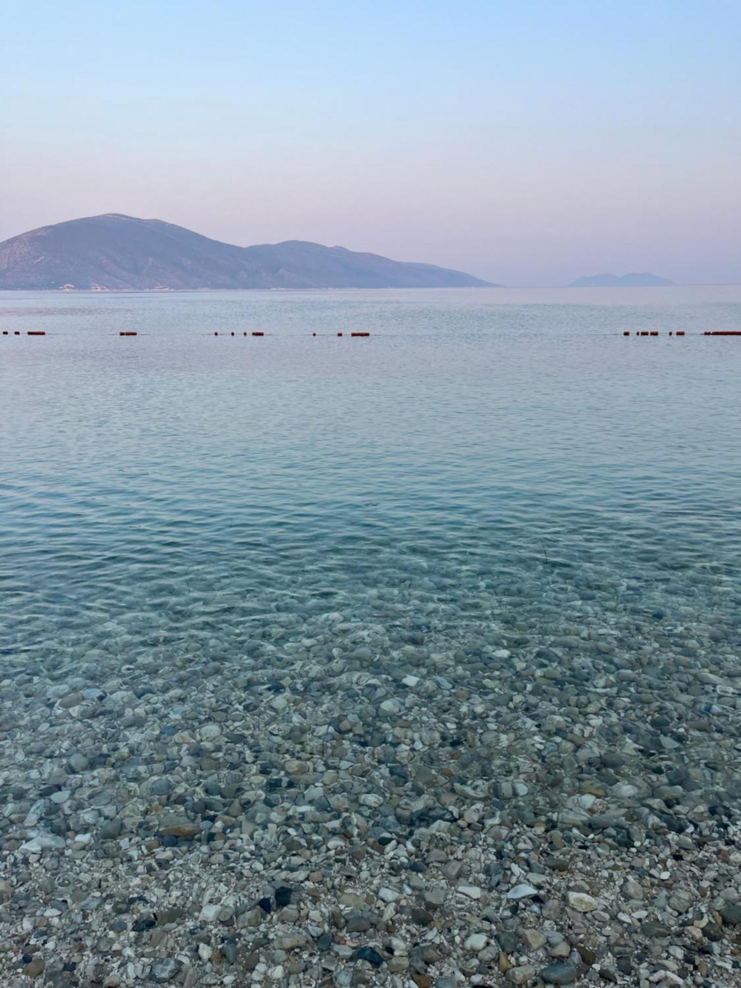 Hotel Garden Vlorë Екстериор снимка