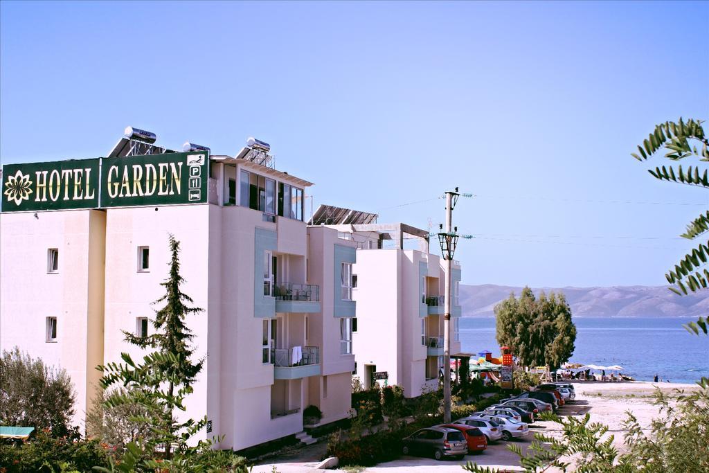 Hotel Garden Radhimë Екстериор снимка