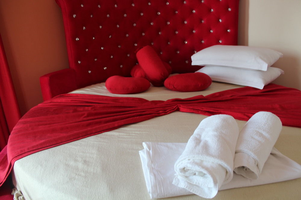 Hotel Garden Radhimë Екстериор снимка